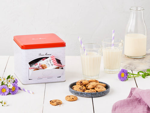 Photo de mise en situation de Boite métal de 60 Petits Cookies aux pépites de chocolat Bonne Maman - Bonne Maman - 3